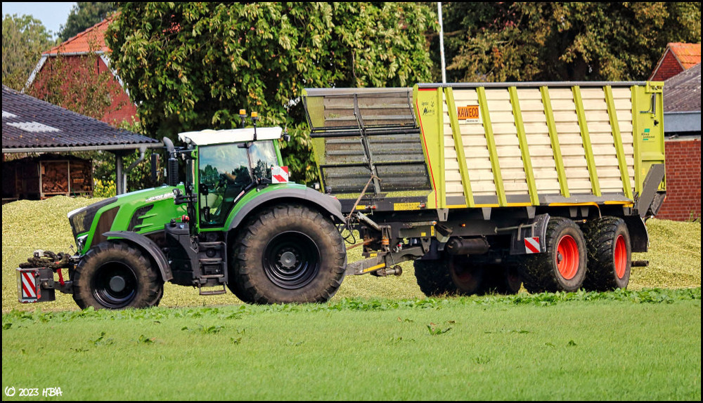 Fendt924Kaweco_Silagewagen.thumb.jpg.ea2465e7360186ab2ac65ab3848dc24e.jpg