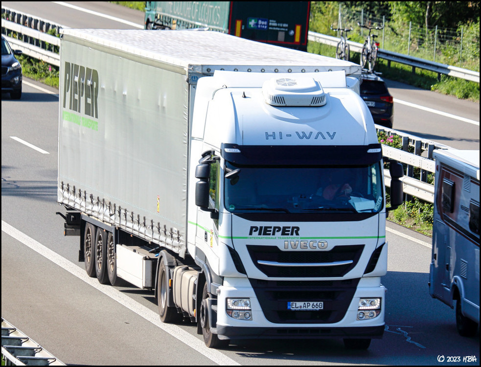 Iveco_Stralis_Pieper_A31.thumb.jpg.48f0b22c19e0923b0f86d5ef518a6c89.jpg