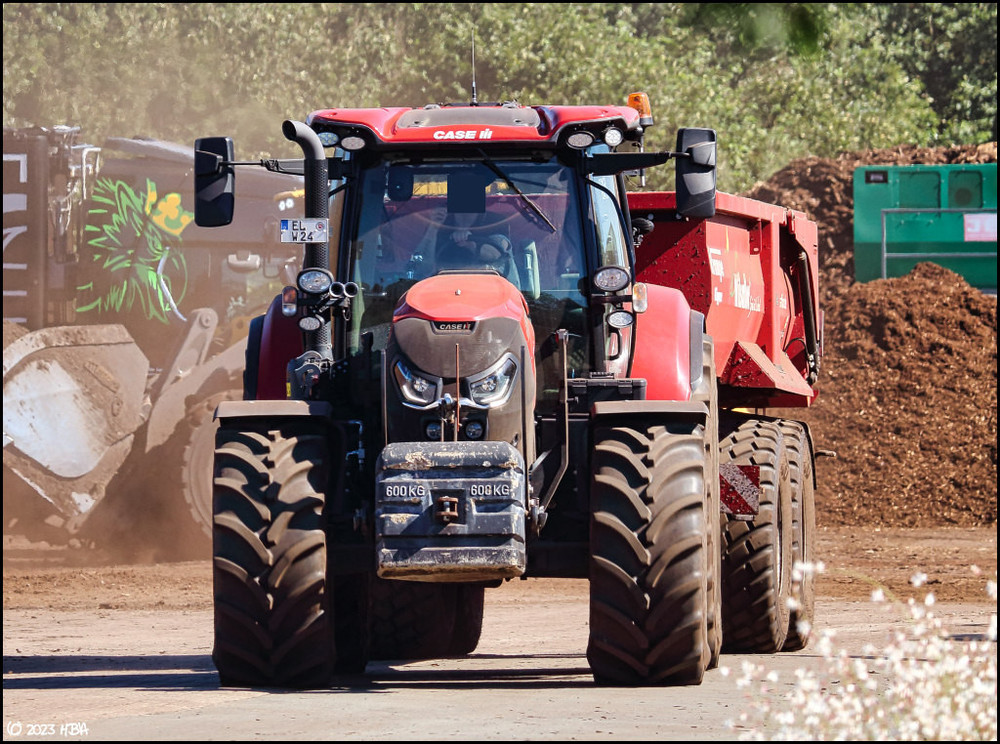 Case_IH_Puma_175_Erdenwerk.thumb.jpg.1409048a6ae1e6047570e669176e1d3a.jpg