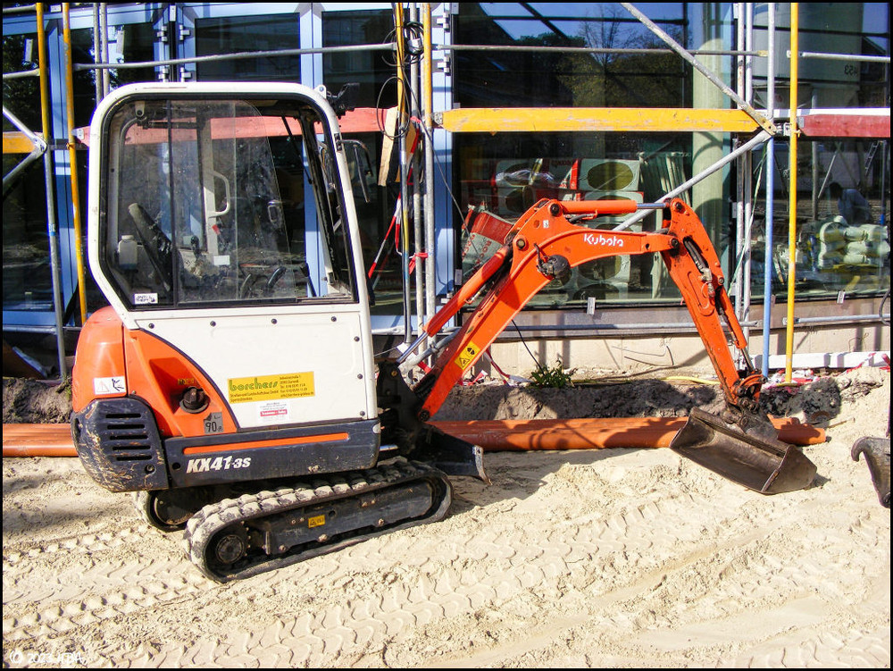 2011_Kubota_KX41-3S_Borchers.thumb.jpg.9505fd6a103d3dc7ec29c2498d4c446c.jpg