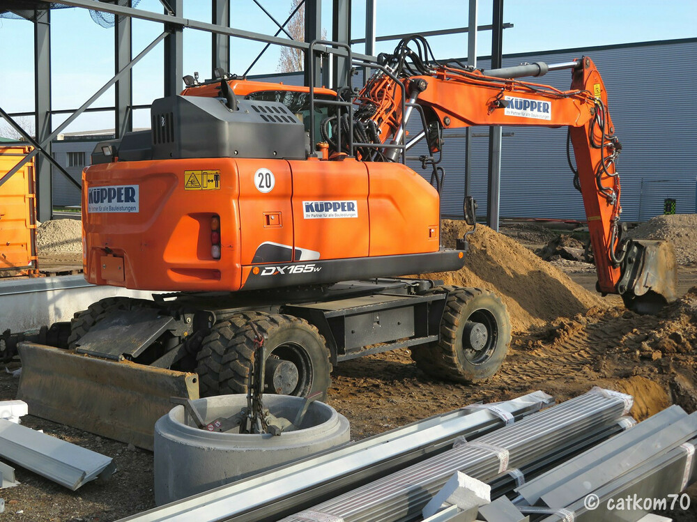 Doosan2.thumb.jpg.5593b6fdd74767f47a22f6616b29b783.jpg