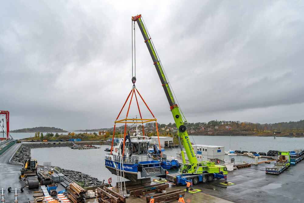 liebherr-ltm1230-5-1-nordic-cranes-2-300dpi.jpg