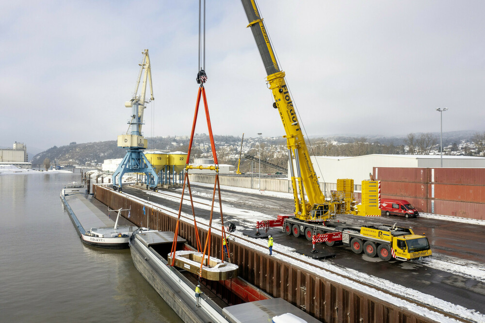 liebherr-ltm1650-8-1-flossdorf-4-300dpi.jpg