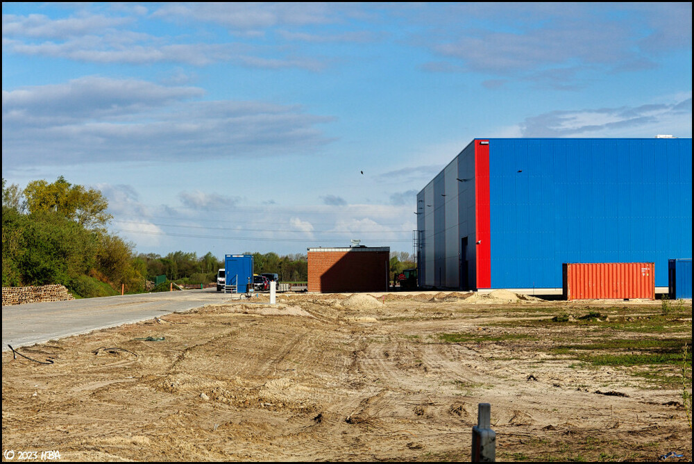 SHL20230426_05.thumb.jpg.34d1824facd2afd5ee00f981ad9b4e5f.jpg