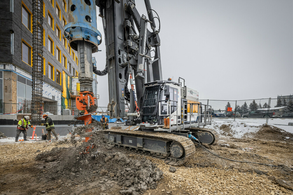 liebherr-lb 30 unplugged_2_300dpi.jpg