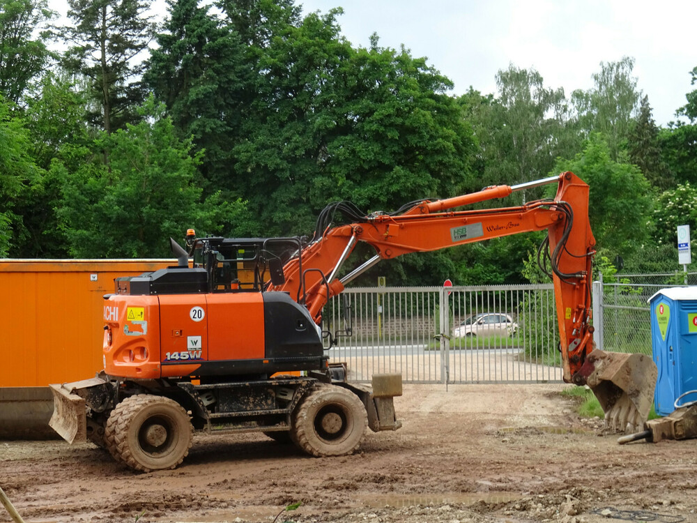 zx 145 w.jpg