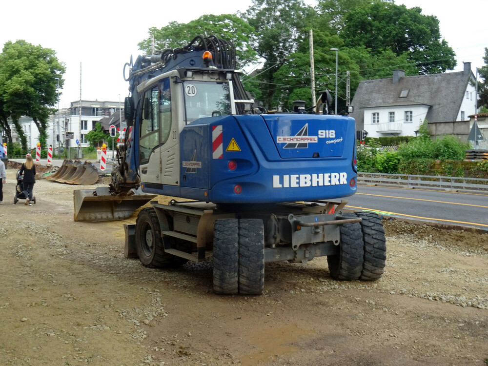 918.jpg