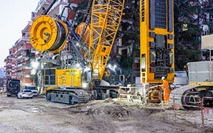 Mehr Informationen zu "Liebherr Seilbagger HS 8130.1 mit Fräse"