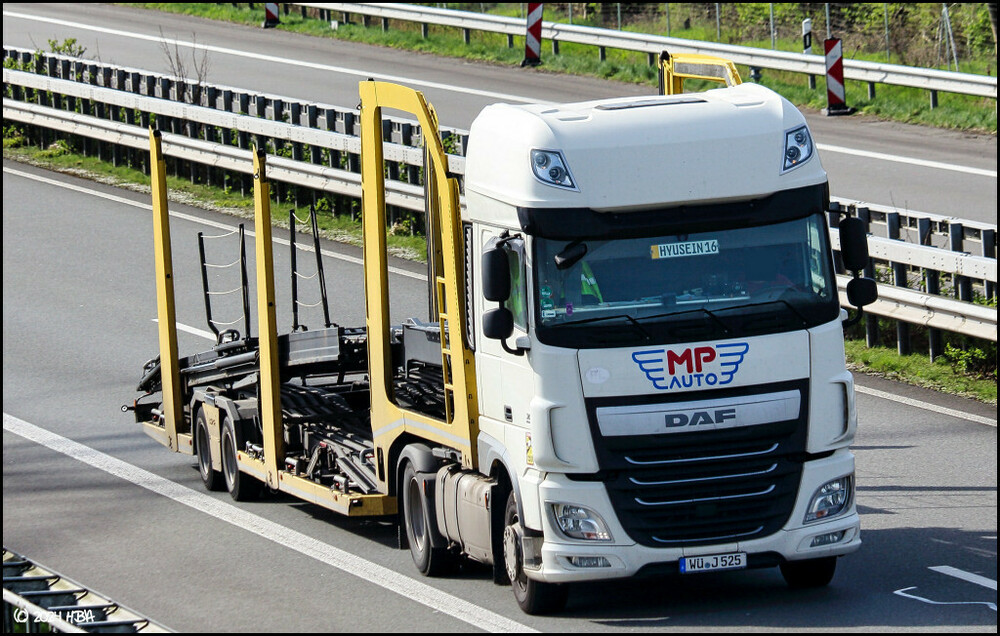 DAF_XF_Autotransporter_A31.thumb.jpg.00b879e6bf7b746e9c5bcac502ff4ec7.jpg
