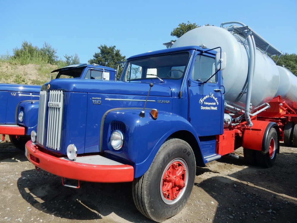 KirchhellenScania001.thumb.jpg.bf6ca262810bbc2c184c1d3688df15ed.jpg