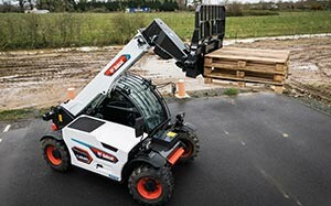 Mehr Informationen zu "Bobcat-Gabelstapler"