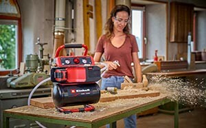 Mehr Informationen zu "Mobiler PXC Akku-Kompressor von Einhell"