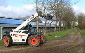 Mehr Informationen zu "Bobcat-Teleskoplader TL30.70"