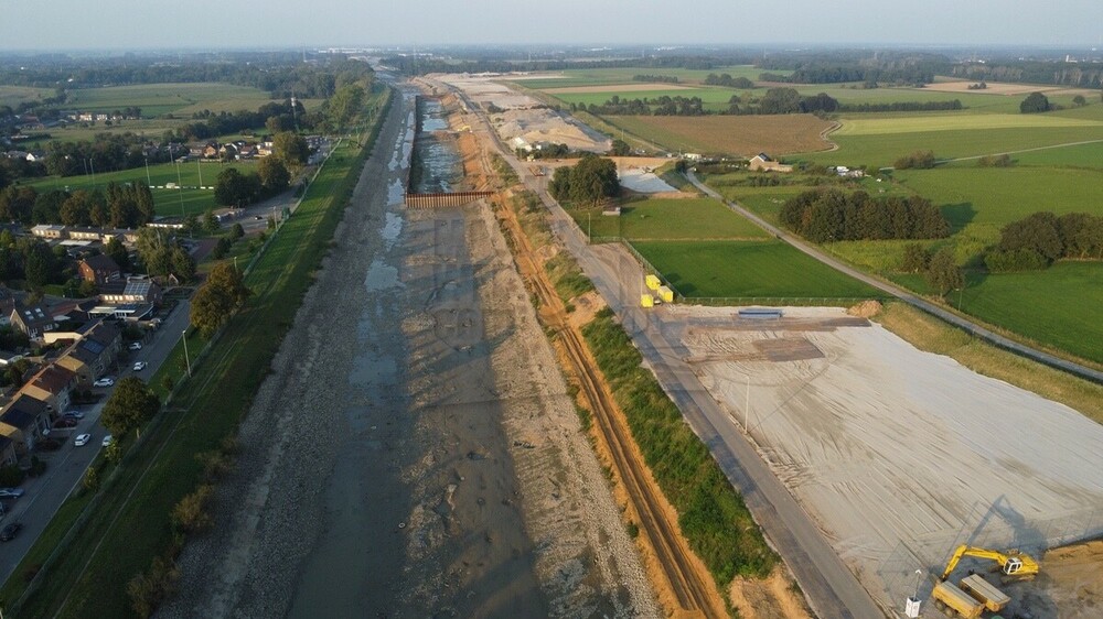 DJI_0406.thumb.JPG.06dc806ccf6cce3869f3cad854a066e0.JPG