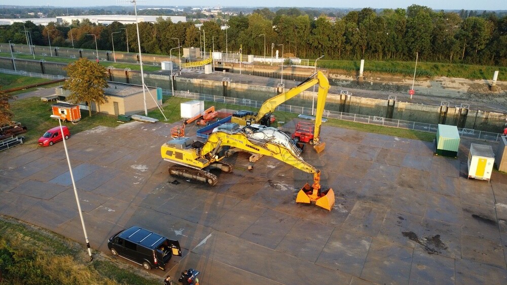 DJI_0414.thumb.JPG.bc3794760f04e09c43a74f002cfcaec2.JPG