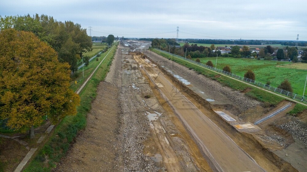 DJI_0616.thumb.jpg.ac1e48f3eeeea80bb9bcfe7a4a99f97d.jpg