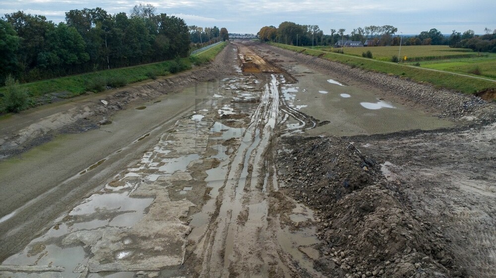 DJI_0630.thumb.jpg.24e94d689f07ea6573f869e8c8bebb3d.jpg