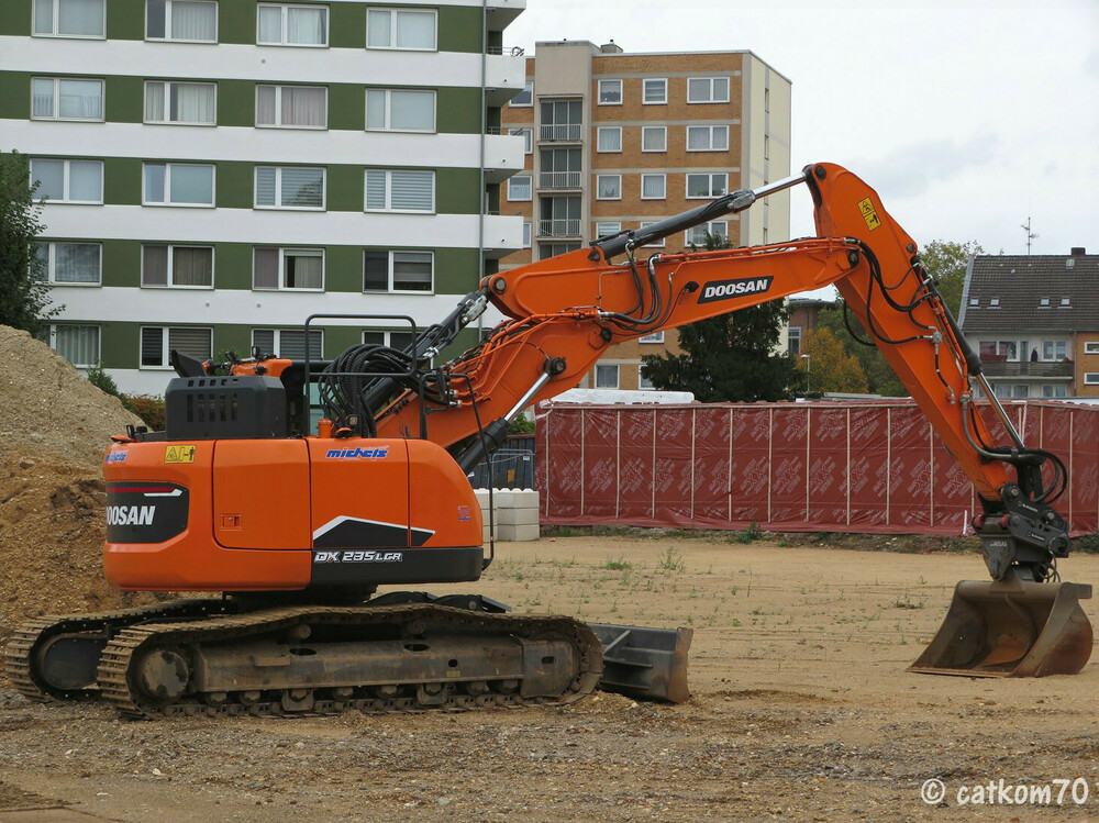 Doosan2.thumb.jpg.da0f4e036e83d844703d227ea19f2acb.jpg