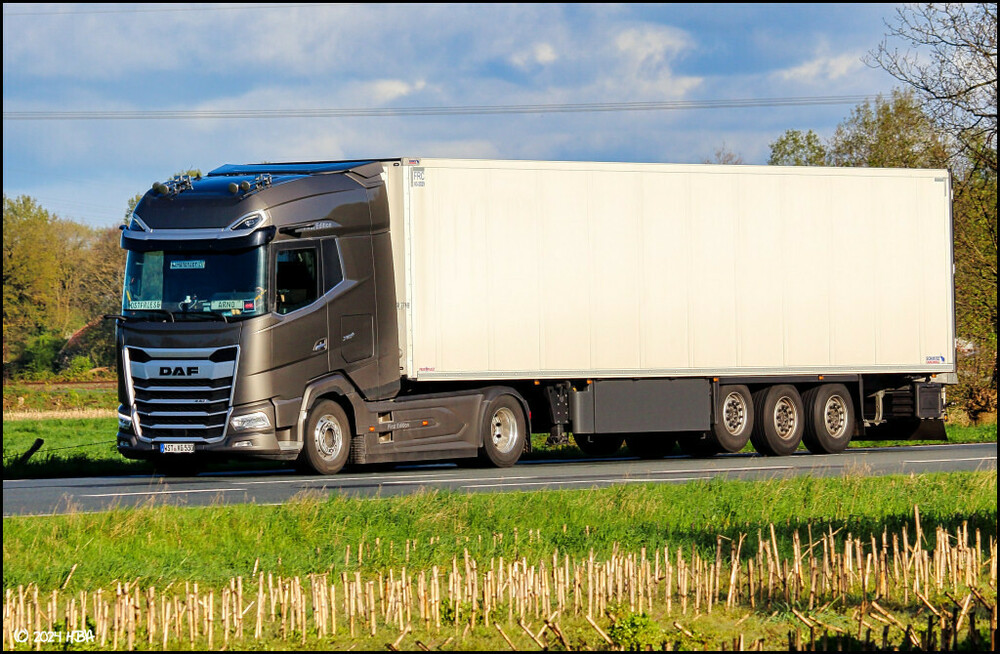 DAF_XG_530_First_Edition.thumb.jpg.de61d2ae97309fe1a7c488e3b75a268e.jpg