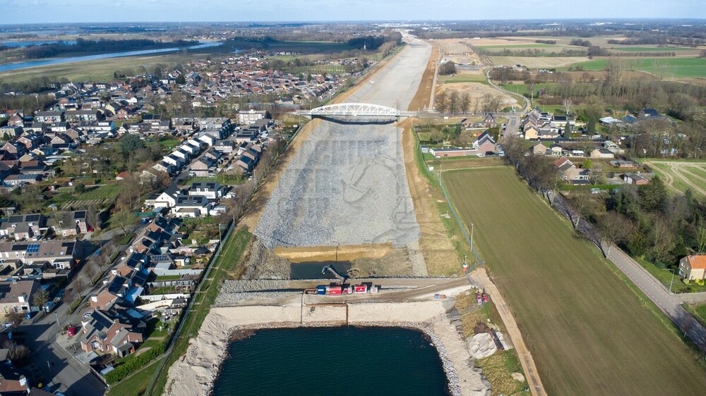 01-DJI_0949.thumb.jpg.334f0cec909f9013eaa4ba361f054b3f.jpg