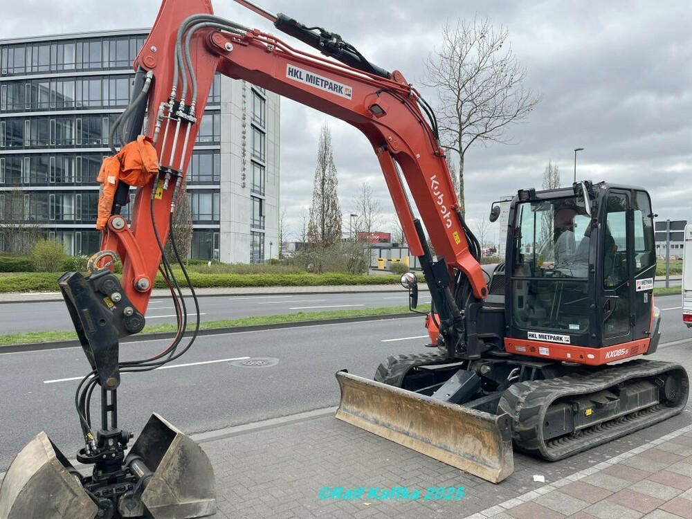 Kubota KX085-5_.JPG