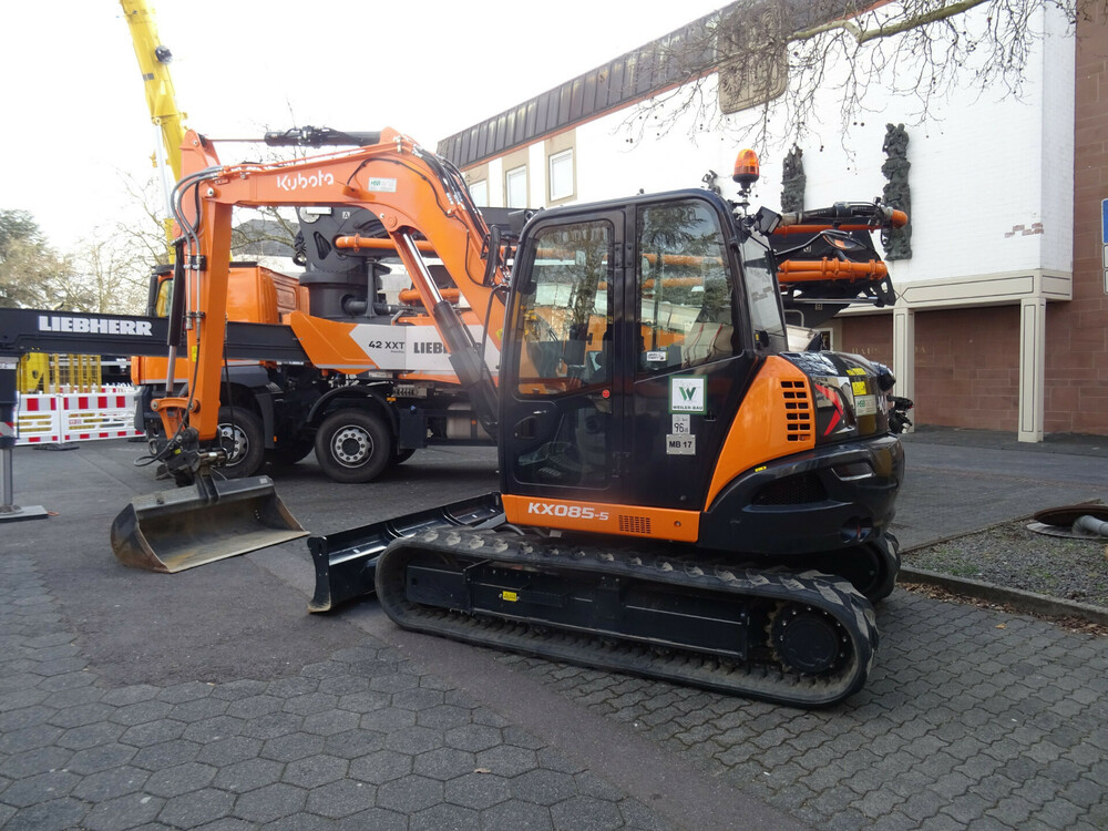 kx 085-5.jpg