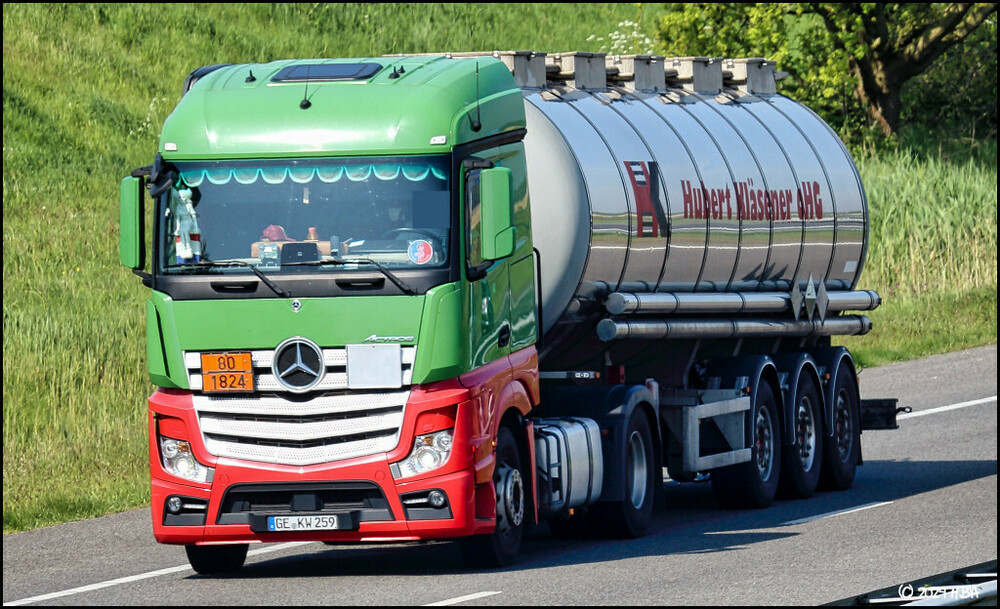 Mercedes_Actros4_Klsener_Tank_A7.thumb.jpg.344cc91a3a7121e2fb6e75a544f0e1a2.jpg