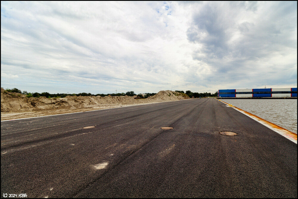 Nordhafen20240908_04.thumb.jpg.7e9113bd7bd2e1d0d0f876de2392e093.jpg