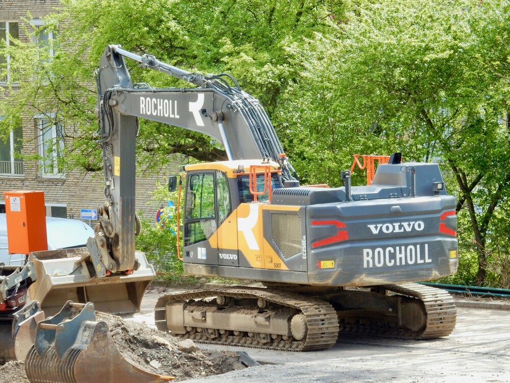 Rocholl24042025001.thumb.jpg.d7b288b75609510e1b5e36d5d29964de.jpg