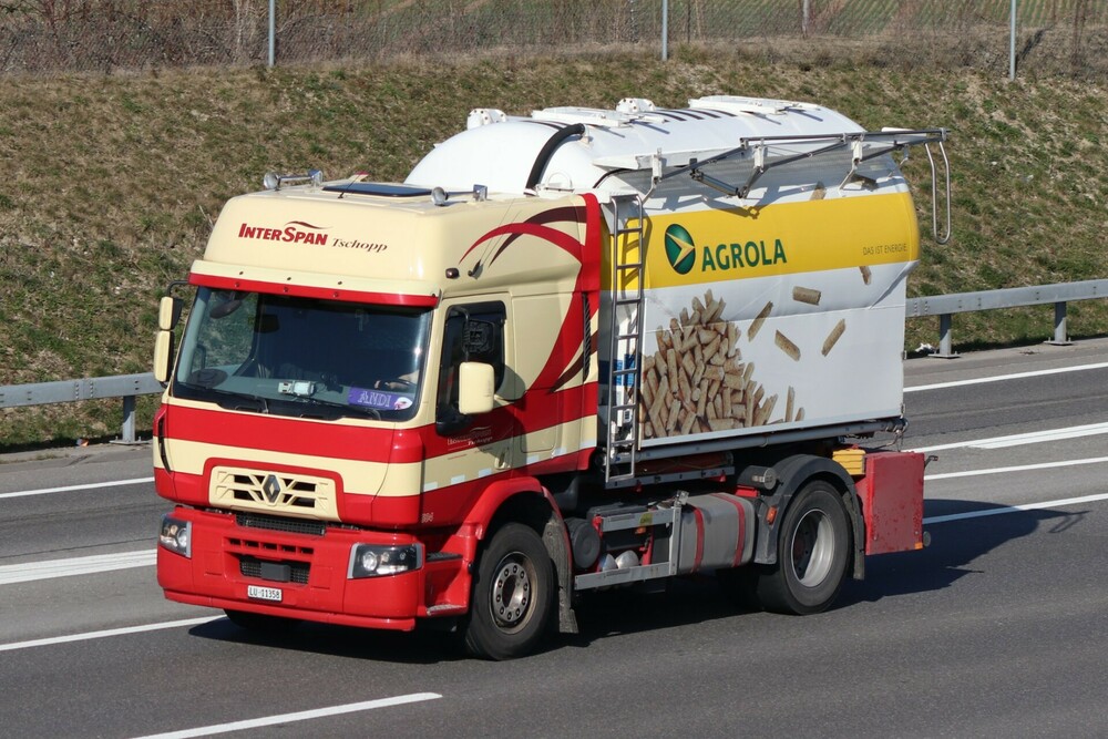 504RenaultDI18.4304x2Silo.thumb.JPG.ee7fb9f843936c11003dbfa379c1321d.JPG