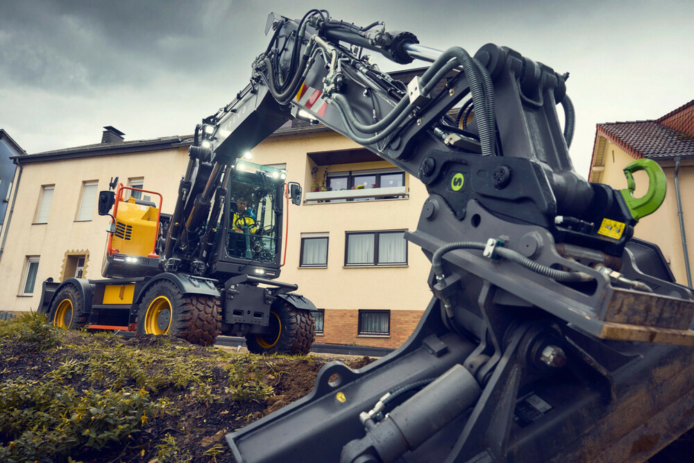 EXW_EWR150F_EWR170F_StV_T4f_2_Digging_01.jpg
