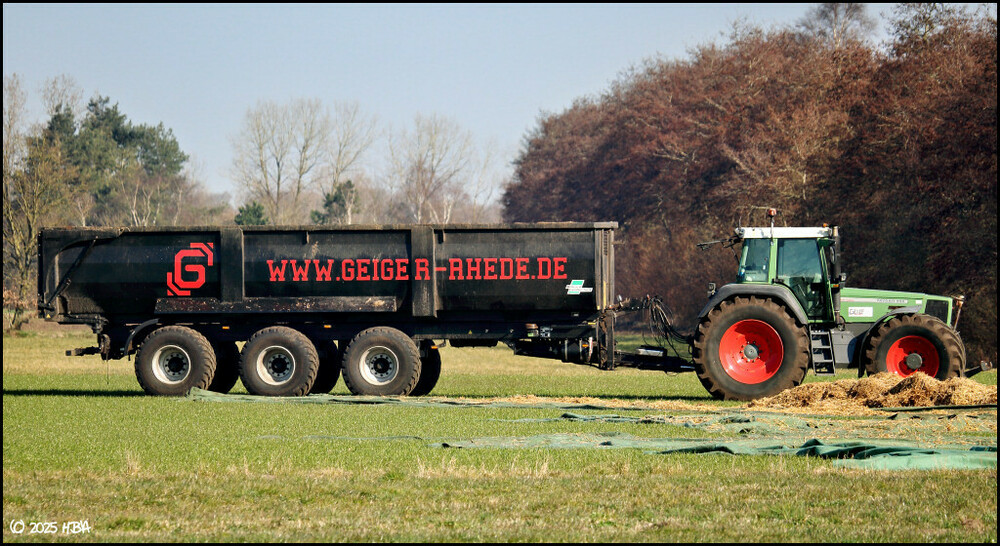 Fendt_Favorit926Tridem_Geiger.thumb.jpg.8b8e8164d8da4ab500d9592f9f163f28.jpg