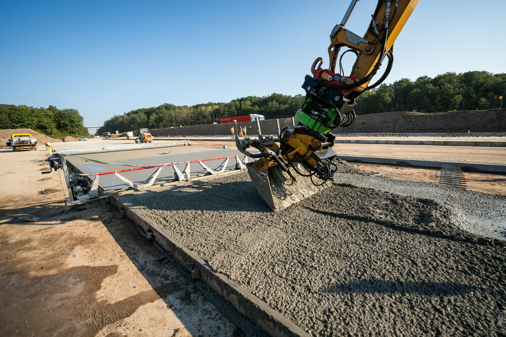 Heidelberg Materials-R-Beton Fahrbahndecke-A62-Potzberg-Bild 03.jpg