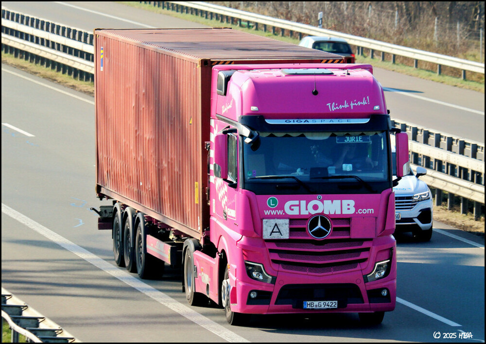 Mercedes_Actros_MP5_Glomb.thumb.jpg.1e6efb4356946998c1cf357268620f2e.jpg