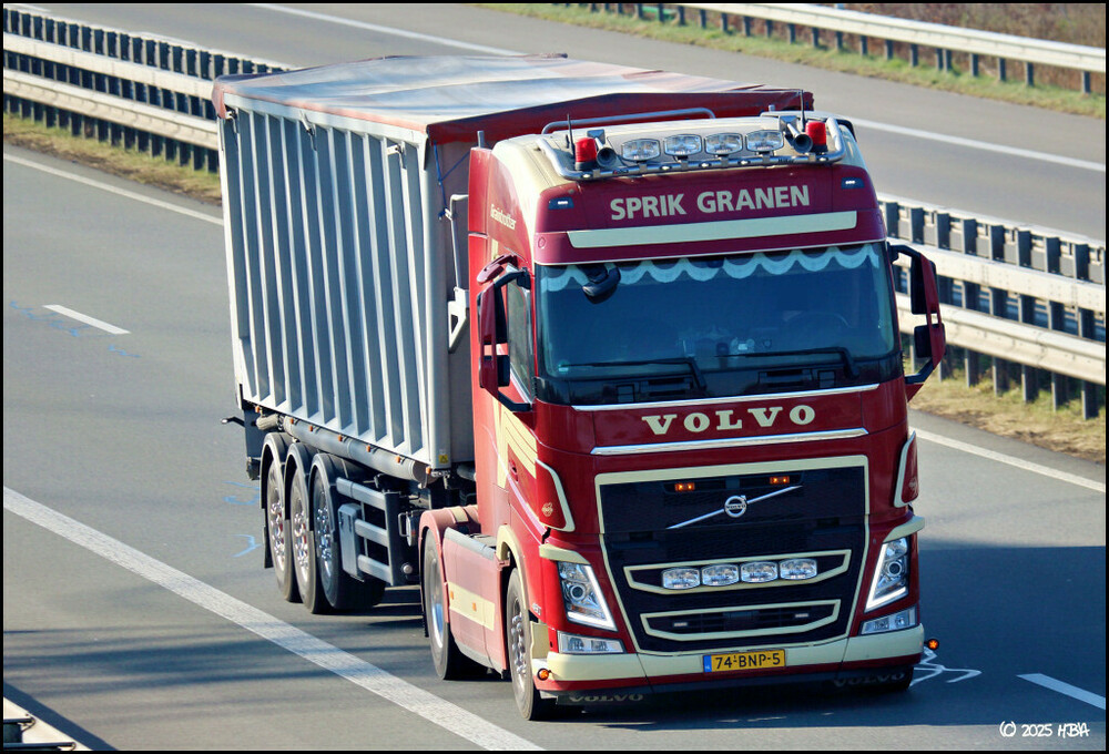 Volvo_FHStas_Sprik_Granen_Niederlande.thumb.jpg.f4d94e158cfc07831f764bc375ee97dd.jpg