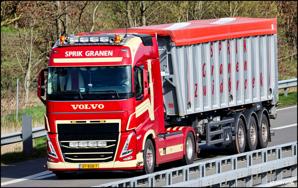 Volvo_FH_Sprik_Granen_BV_Niederlande.thumb.jpg.96bafb8418e515c915adfbe8efcc8340.jpg