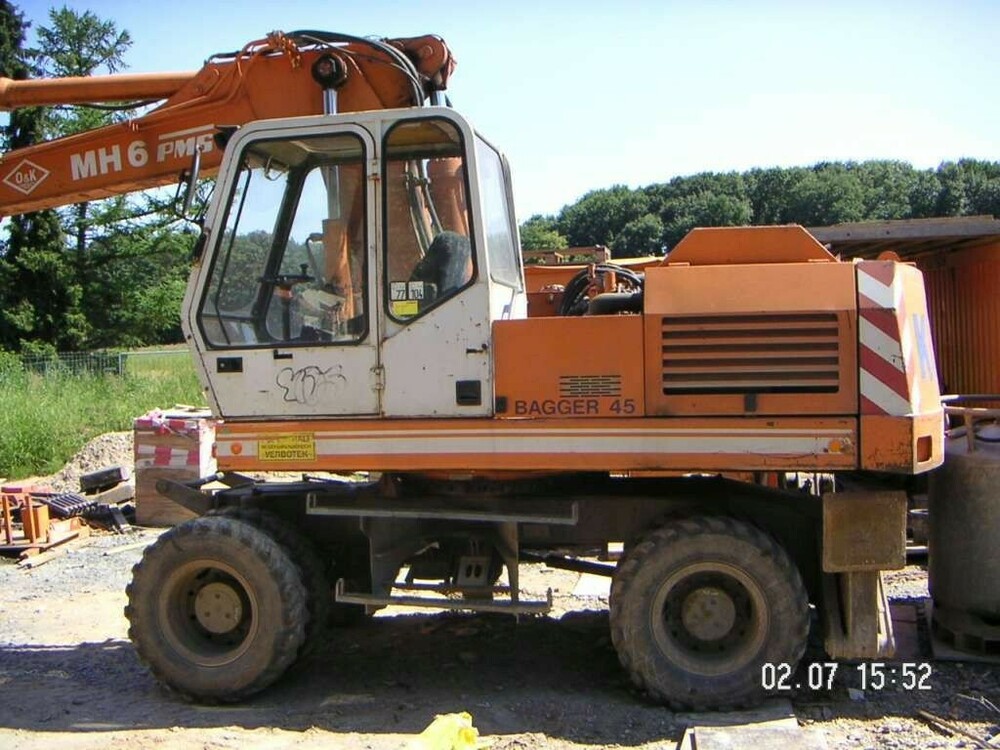4 PICT0003.jpg