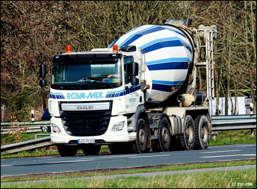 DAF_CFPutzmeister_Rova-Mix.thumb.jpg.55198ee8f80334641e3dce65a82eddd7.jpg