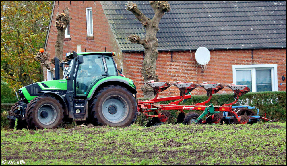 Deutz_Fahr_Agrotron_6160BPflug_Kverneland_150B.thumb.jpg.e7f292b94eb60ef96c20d882c7873489.jpg