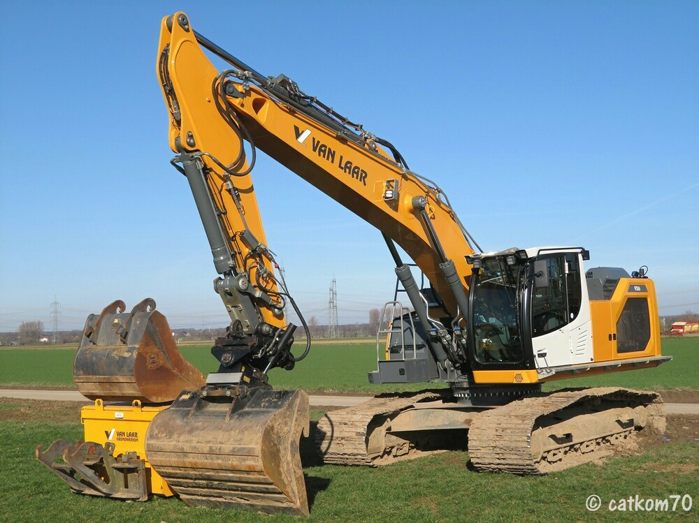 Liebherr3.thumb.jpg.244ddb5aa07d5ff2c3e6cbe216f49a5e.jpg