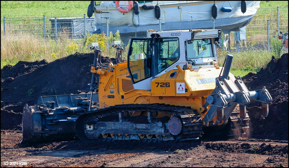 Liebherr_PR726_Heitkamp.thumb.jpg.6d19068a4b9dd6a2a4a18a6ec375f1fd.jpg