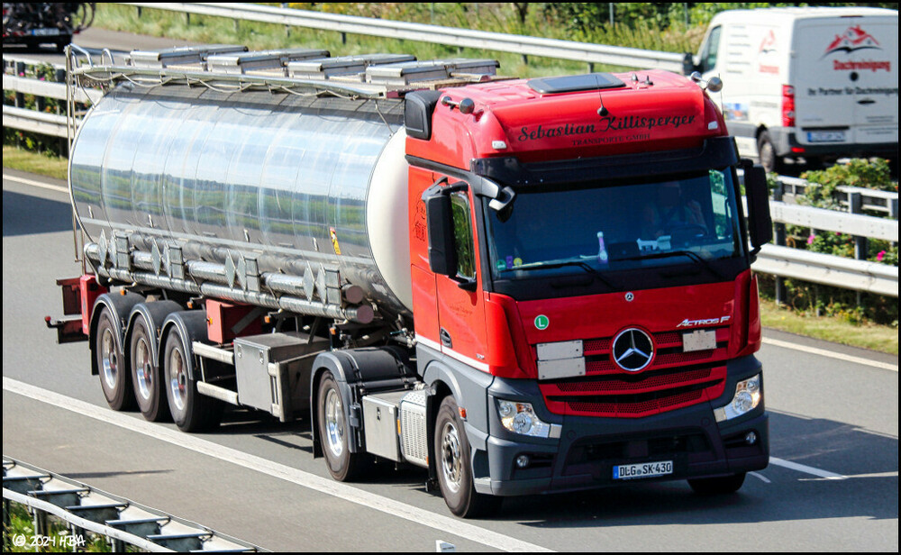 Mercedes_Actros_F_Tanker_Killisperger.thumb.jpg.be15e43408223e57daa47204d3f7a78a.jpg