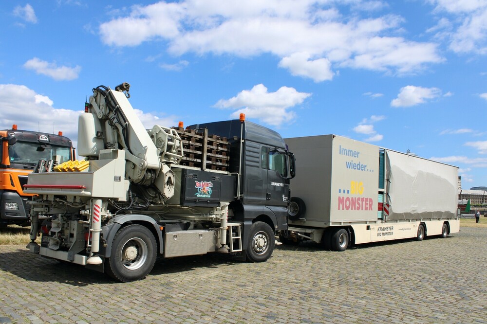 RheinkirmesMAN29062025005.thumb.jpg.10d4c1f6a92656eb7b70fae211dbbc71.jpg