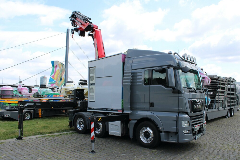 RheinkirmesMANTGX2025006.thumb.jpg.e59ebed6bf0b5af4db8b491d233fca73.jpg