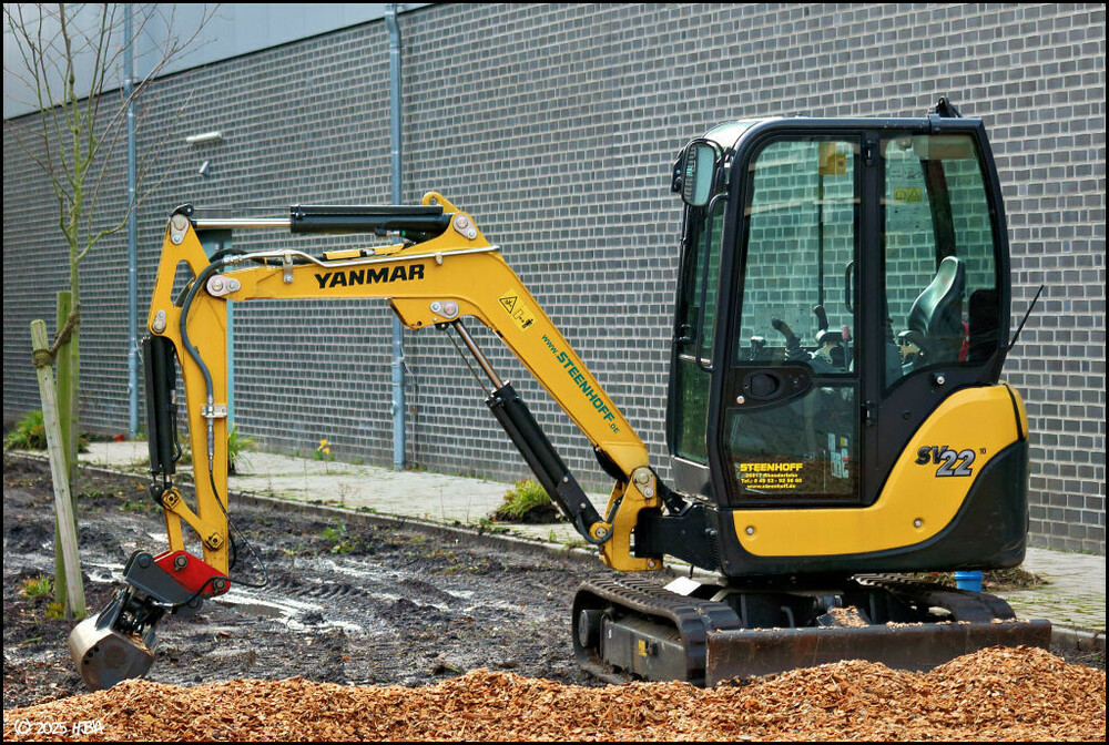 Yanmar_SV22_Steenhoff.thumb.jpg.b41f02d0b8c8e3b8fdb6444edae8807d.jpg