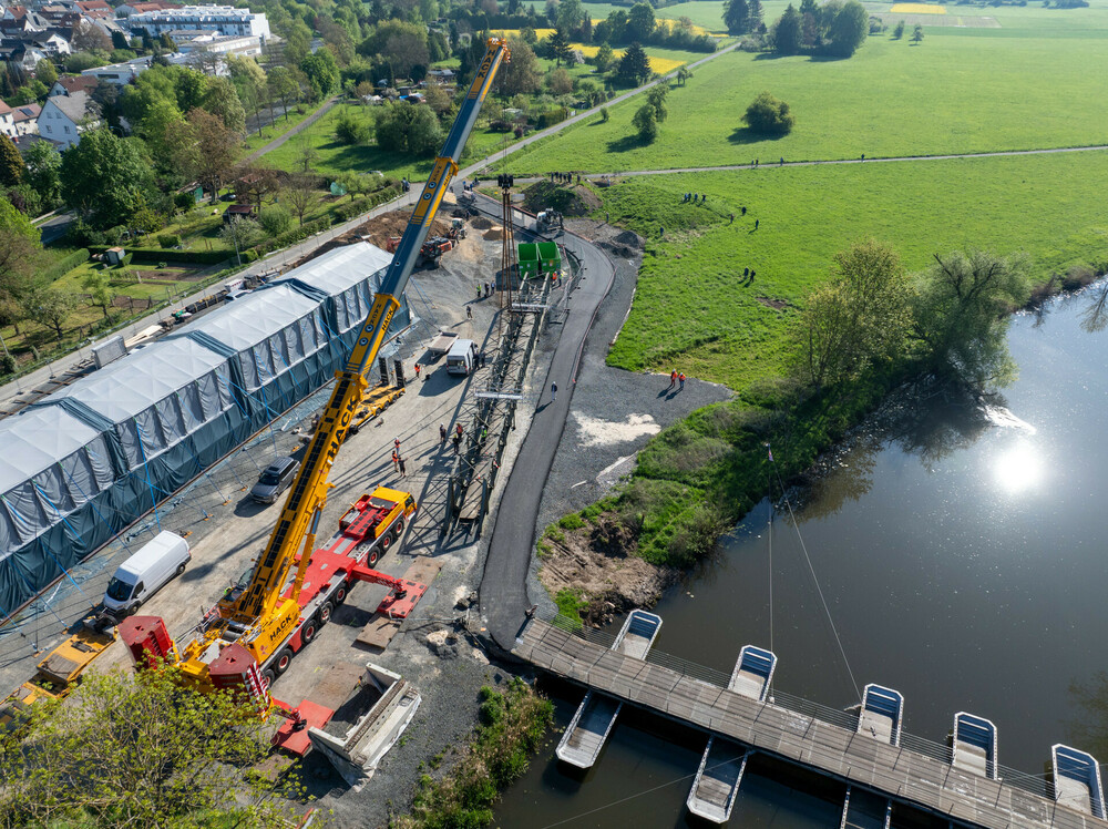 liebherr-ltm1650-8.1-wetzlar-02-300dpi.jpg