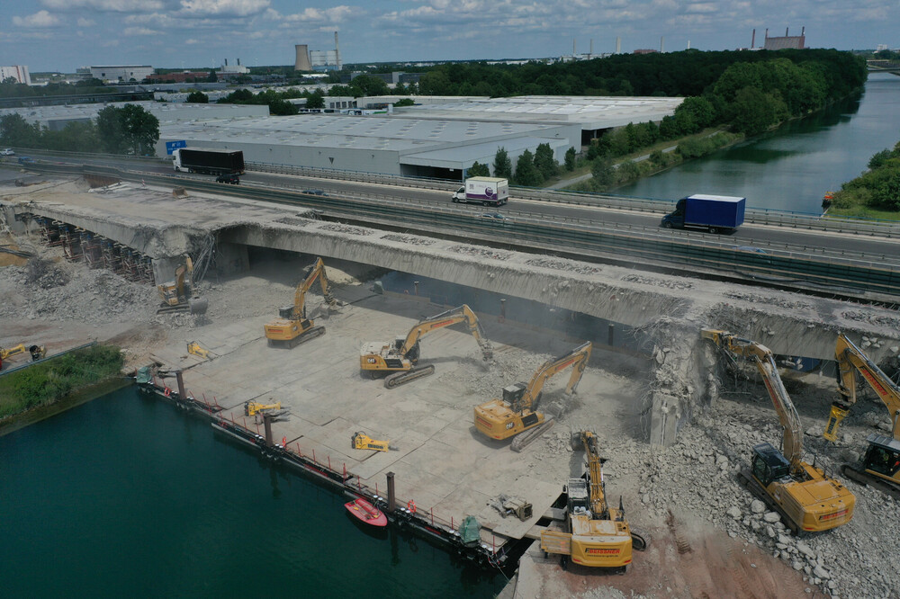 Epiroc HB 4100 Mittellandkanal Drohne.JPG