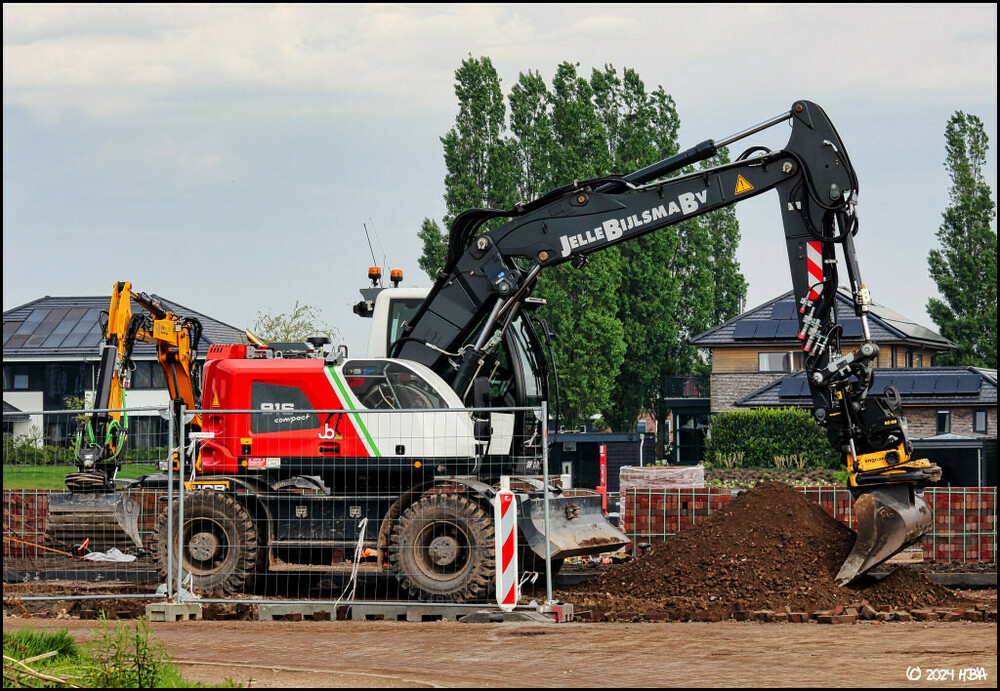 Liebherr_A916_Compact_Winschoten.thumb.jpg.13853094efd483c4e77762e59fc74f20.jpg