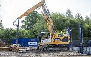 Mehr Informationen zu "Liebherr-Spezialbagger"