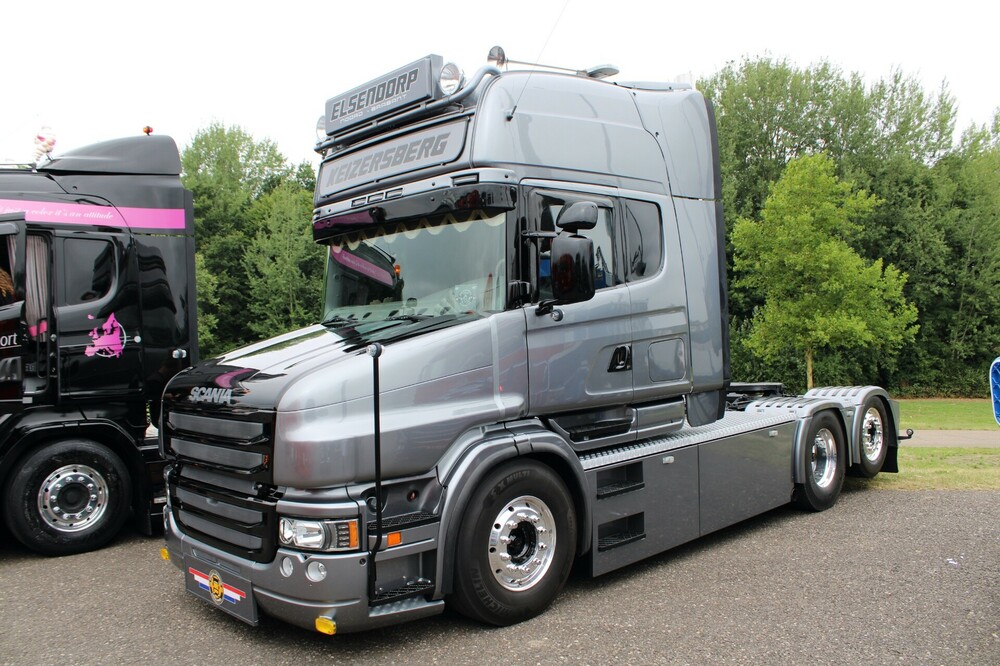 TruckAid2025ScaniaHauber004.thumb.jpg.97e338a603017197e590a5d4117992c1.jpg
